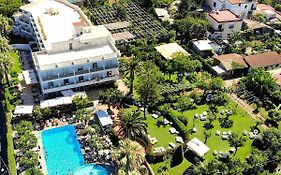 Hotel Alpha Sorrento