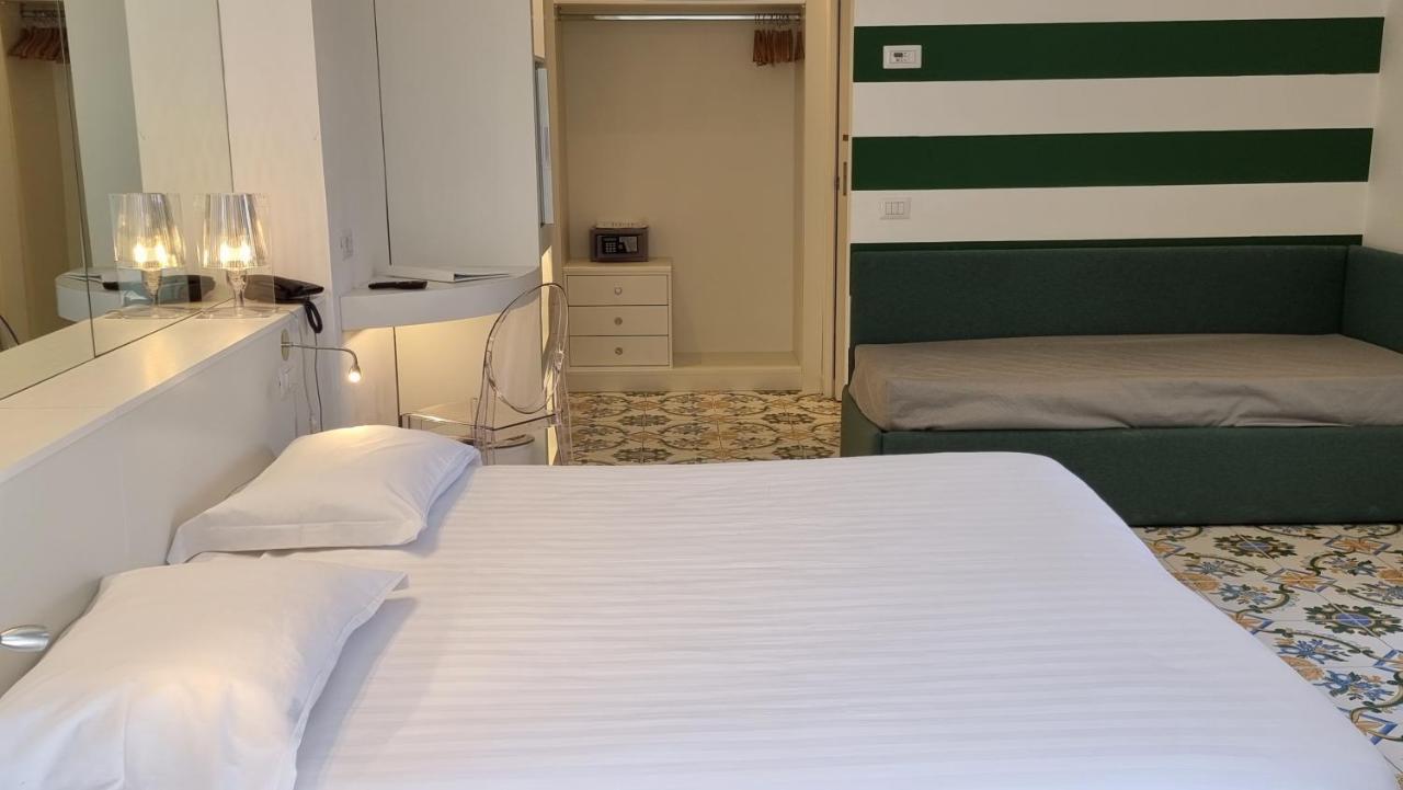 Hotel Alpha Сант'Анджелло Экстерьер фото
